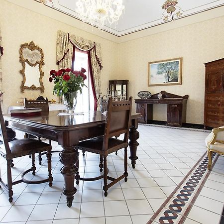 モーディカ Dimora Birulla Bed & Breakfast エクステリア 写真